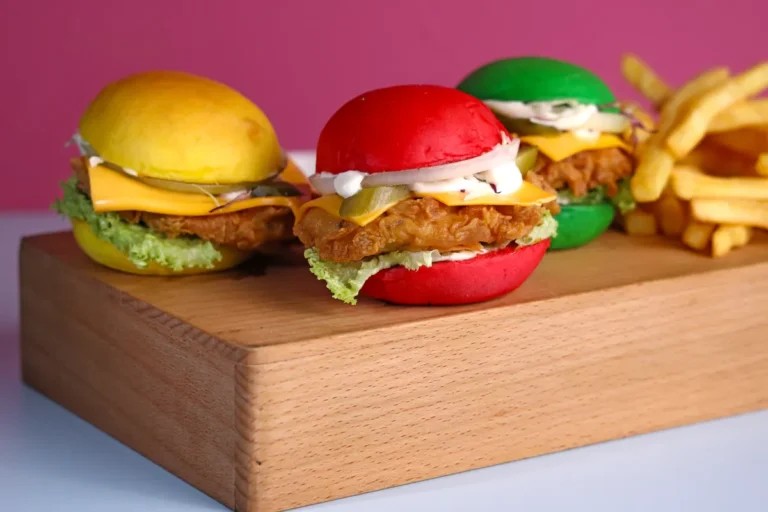 Popeyes Classic Chicken Sandwich Still Tops Ten-Way Fast Food Ranking Popeyes Classic Chicken Sandwich