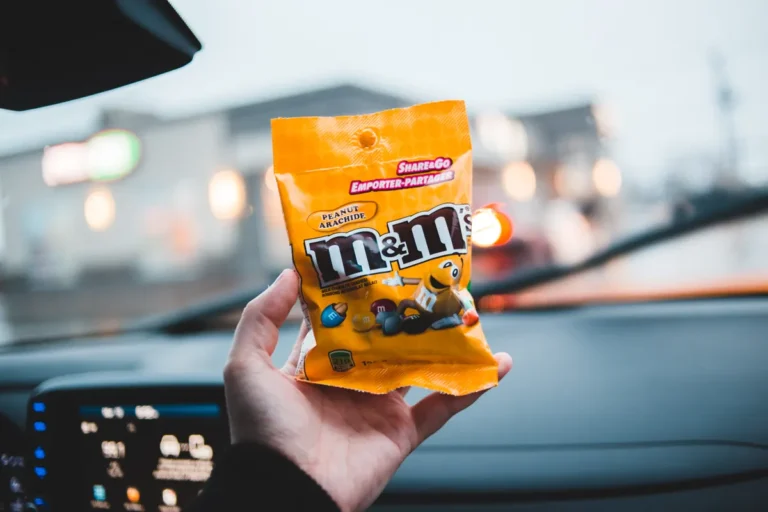 Reese’s Halloween Pumpkin Bowl Lands on Amazon With 110 Snack-Size Treats Reese's Halloween Pumpkin Bowl