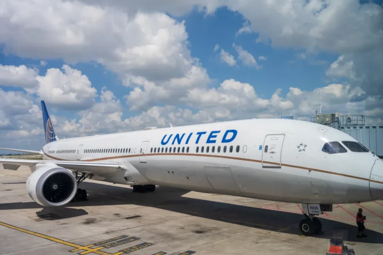 United Chef’s Table Dining Takes Off With 11 City-Linked Menus From August United Chef's Table dining