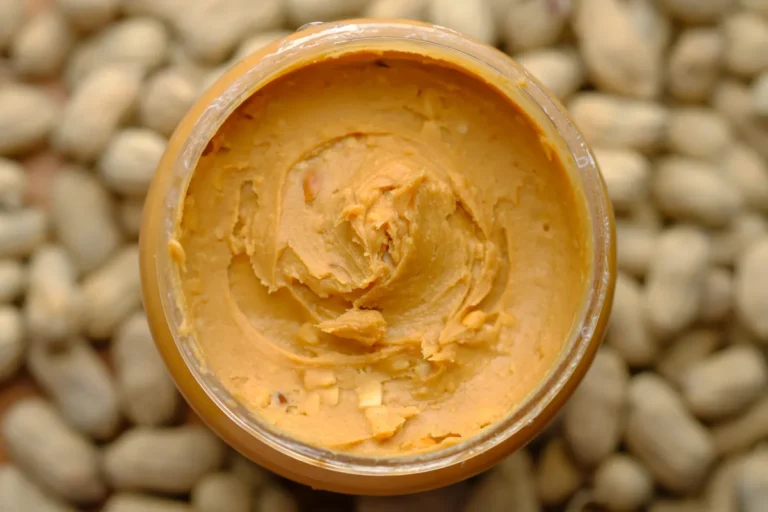 Six Nutritionists Name Their Healthiest Peanut Butter Brands healthiest peanut butter brands