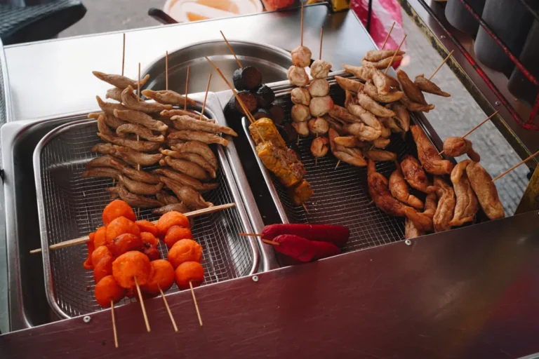 US State Fair Food 2025: Caviar Nuggets, Pickle Pie and Insect Cheesecake Lead a Wild New Lineup US state fair food 2025
